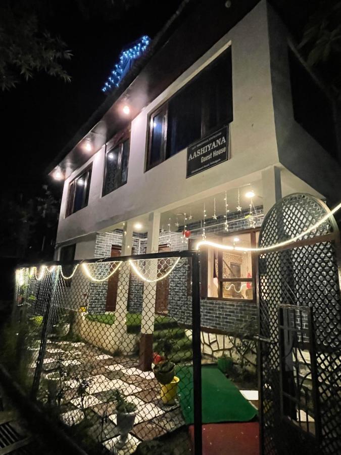 A House Pahalgam Hotel Exterior photo